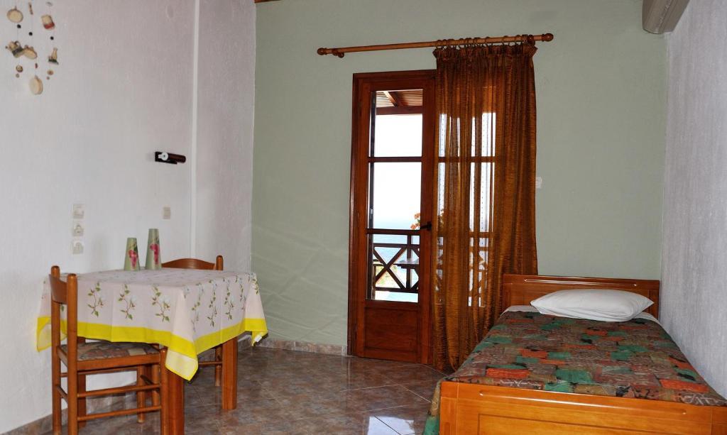 Pension Andromeda Patitírion Rum bild