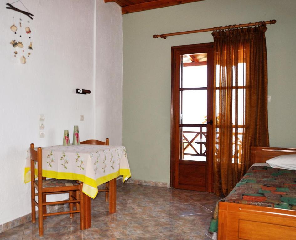 Pension Andromeda Patitírion Rum bild